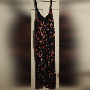 Torrid Maxi Floral Super Soft Knit Dress with Colorful Leaf Design And Pockets!